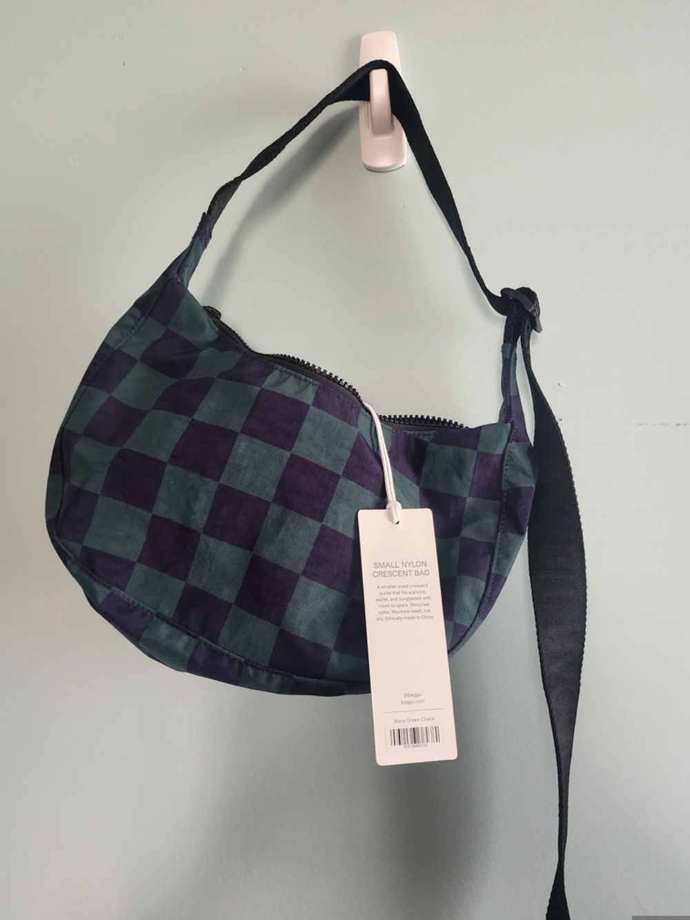 BAGGU Small Crescent Shoulder Bag – Green & Navy Checkerboard NWT Urban